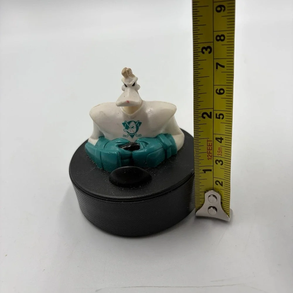Disney‎ Mighty Ducks Hockey Puck McDonalds Happy Meal Toy 90s